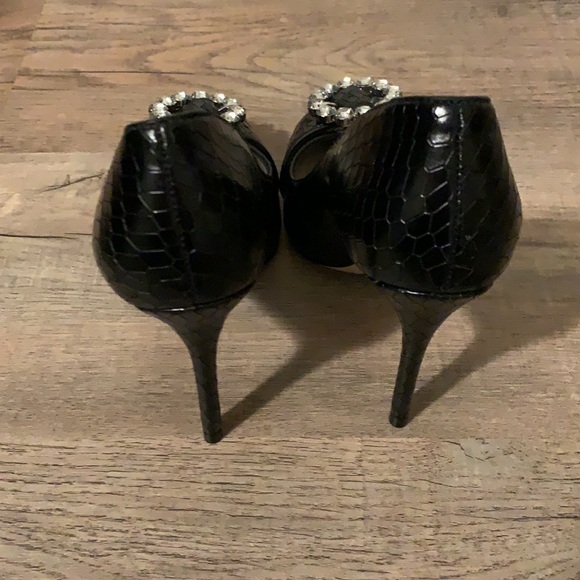 Gorgeous Candy shoes - Picture 7 of 8